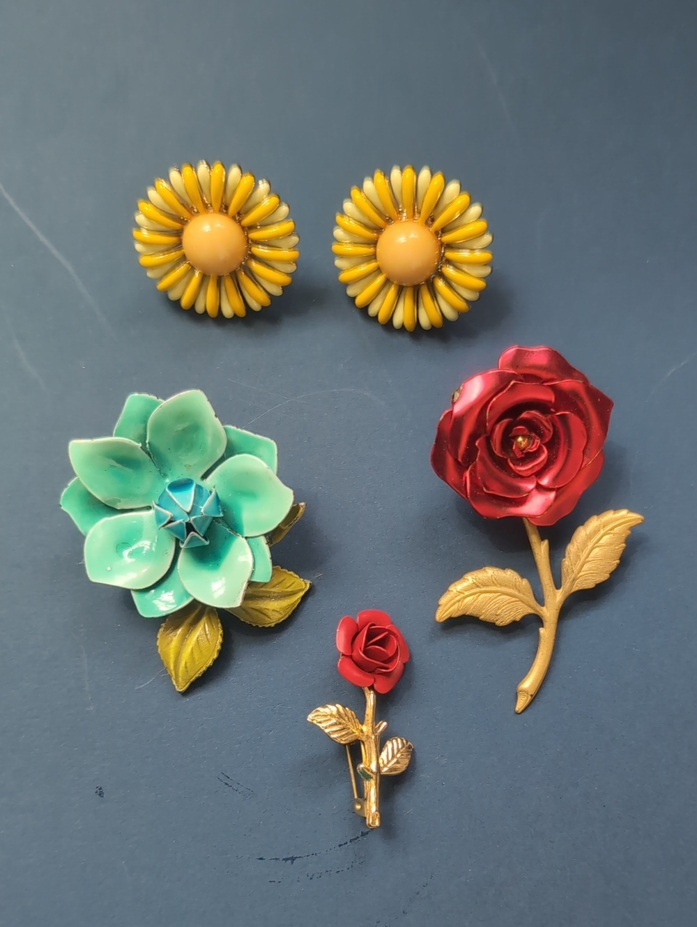 Vintage Floral Brooches & Earring Set in Yellow, Turquoise & Red